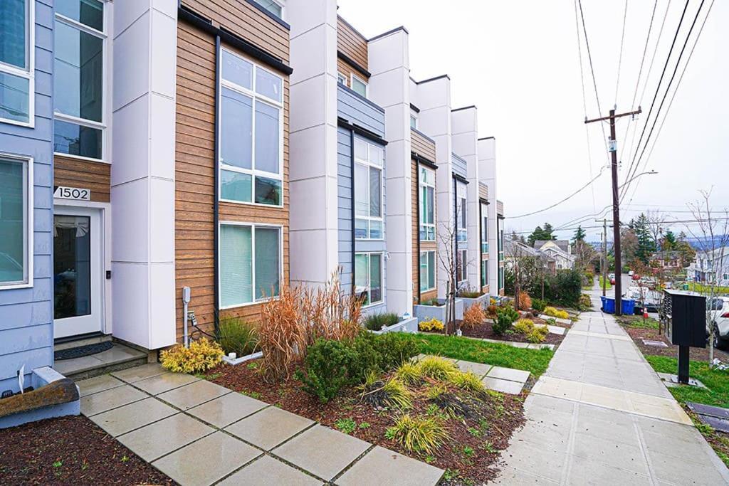 Modern Home, Rooftop View, 3 Block Beacon Station Seattle Exterior foto